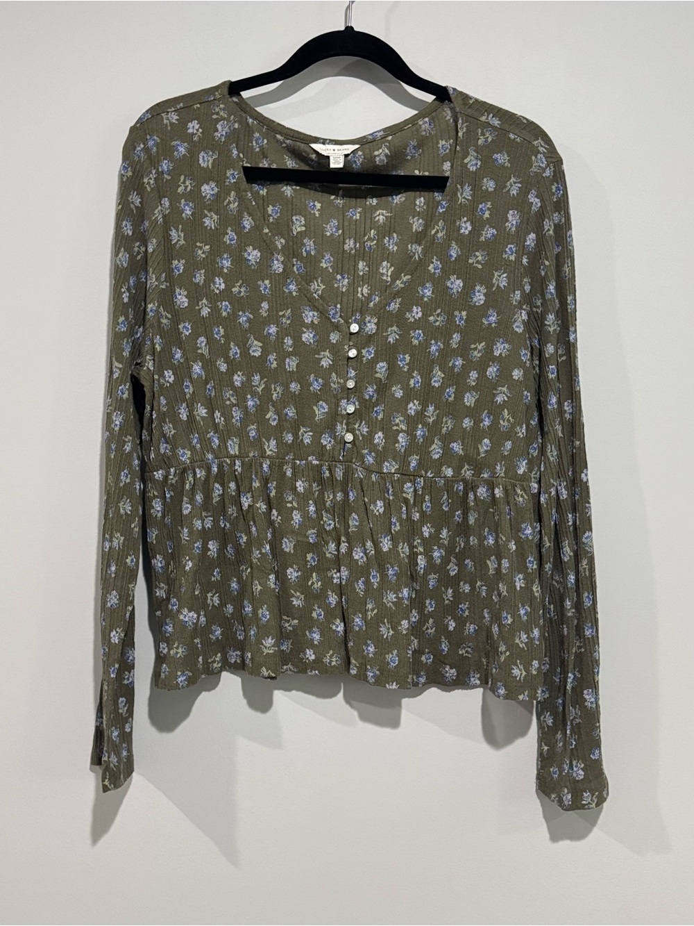 NWT lucky brand Olive Floral Long-Sleeve Peplum Top M